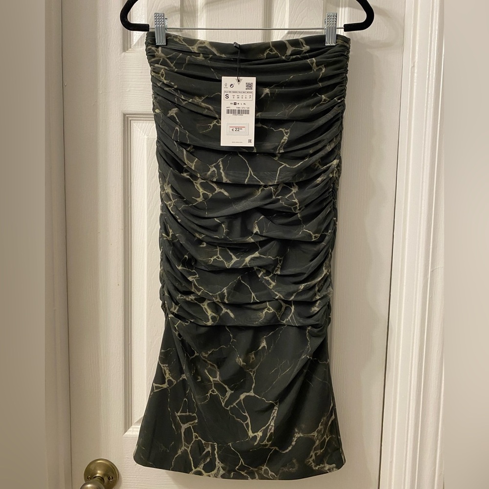 NWT Zara Abstract Mesh Midi Skirt - Olive Green